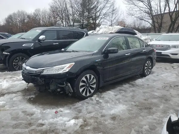JHMCR6F72HC025825 2017 HONDA ACCORD - Image 1
