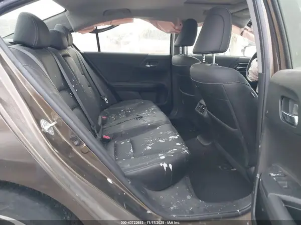 JHMCR6F72HC026523 2017 HONDA ACCORD - Image 8