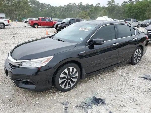 JHMCR6F72HC026795 2017 HONDA ACCORD - Image 1