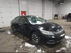 JHMCR6F72HC030779 2017 HONDA ACCORD