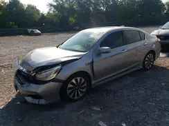 JHMCR6F73HC018768 2017 HONDA ACCORD