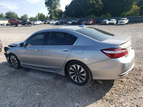 JHMCR6F73HC018768 2017 HONDA ACCORD - Image 2