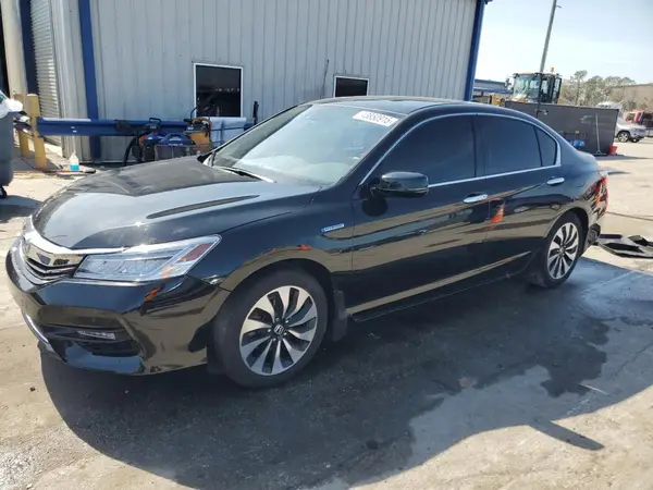 JHMCR6F73HC019581 2017 HONDA ACCORD - Image 1