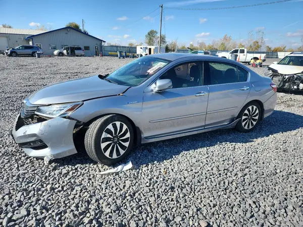 JHMCR6F73HC021525 2017 HONDA ACCORD - Image 1