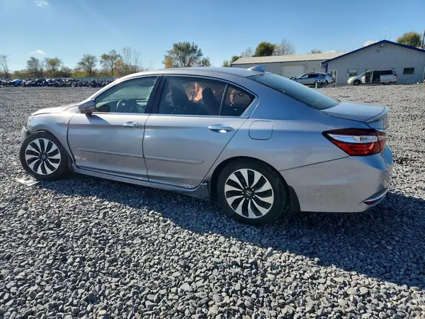 JHMCR6F73HC021525 2017 HONDA ACCORD - Image 2