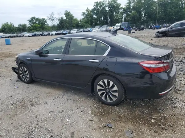 JHMCR6F73HC021735 2017 HONDA ACCORD - Image 2