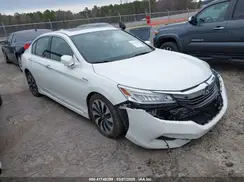 JHMCR6F73HC023212 2017 HONDA ACCORD
