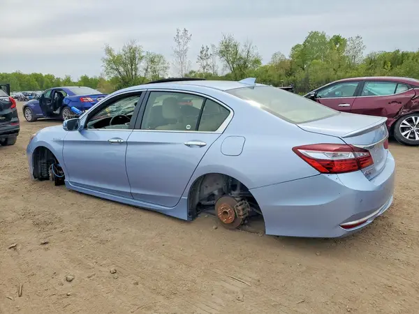 JHMCR6F73HC023565 2017 HONDA ACCORD - Image 2