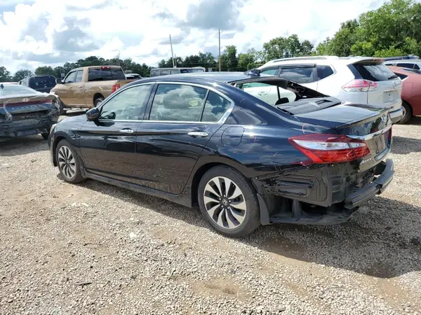 JHMCR6F73HC026580 2017 HONDA ACCORD - Image 2
