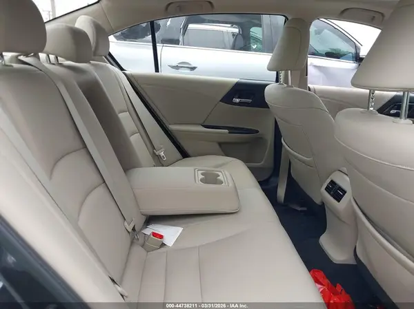 JHMCR6F73HC028023 2017 HONDA ACCORD - Image 8