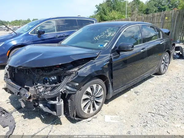 JHMCR6F73HC029155 2017 HONDA ACCORD - Image 2