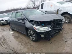 JHMCR6F73HC029382 2017 HONDA ACCORD