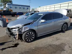 JHMCR6F73HC031634 2017 HONDA ACCORD