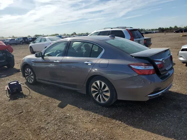 JHMCR6F74HC004619 2017 HONDA ACCORD - Image 2