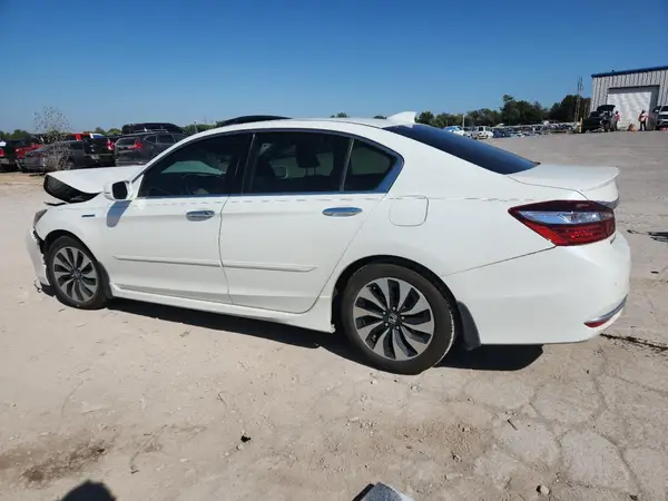 JHMCR6F74HC011196 2017 HONDA ACCORD - Image 2