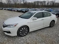 JHMCR6F74HC011215 2017 HONDA ACCORD