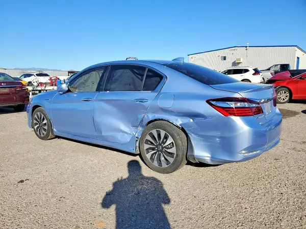 JHMCR6F74HC015894 2017 HONDA ACCORD - Image 2