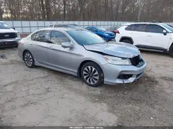 JHMCR6F74HC016544 2017 HONDA ACCORD