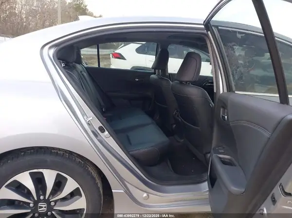 JHMCR6F74HC016544 2017 HONDA ACCORD - Image 8