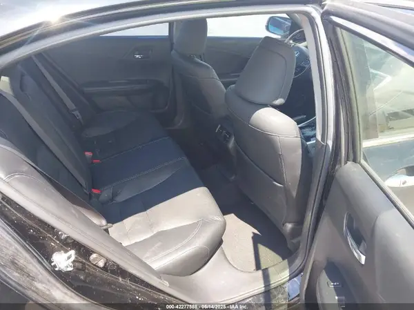 JHMCR6F74HC019590 2017 HONDA ACCORD - Image 8