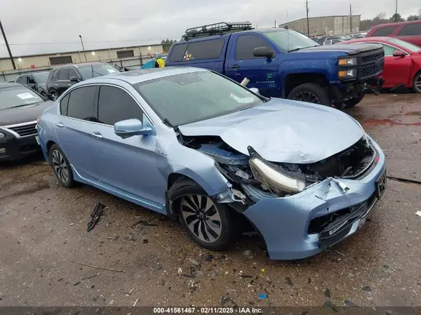 JHMCR6F74HC020853 2017 HONDA ACCORD - Image 1