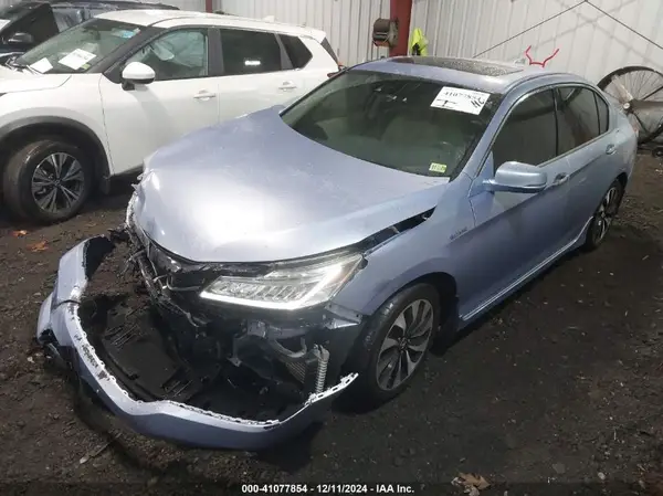 JHMCR6F74HC024465 2017 HONDA ACCORD - Image 2