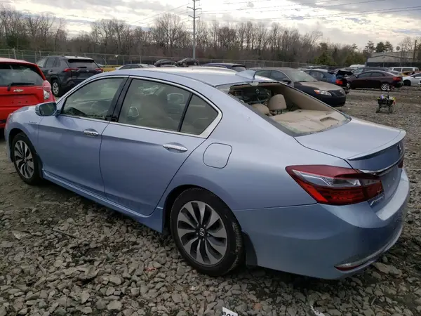 JHMCR6F74HC024482 2017 HONDA ACCORD - Image 2