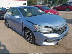 JHMCR6F74HC025647 2017 HONDA ACCORD