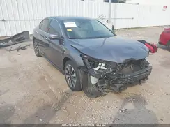 JHMCR6F74HC027883 2017 HONDA ACCORD