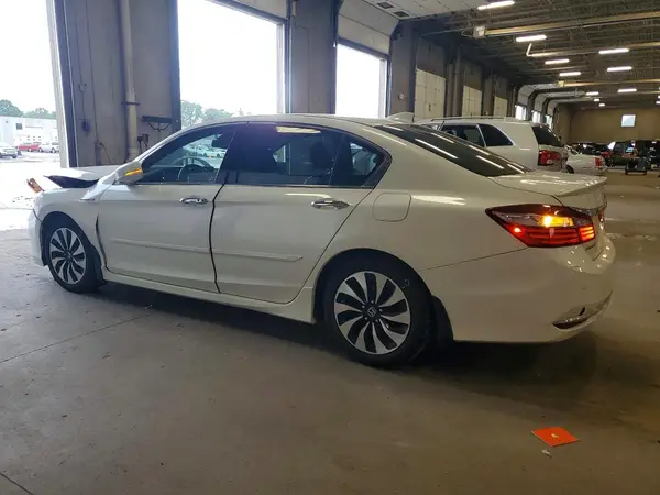 JHMCR6F75HC003205 2017 HONDA ACCORD - Image 2
