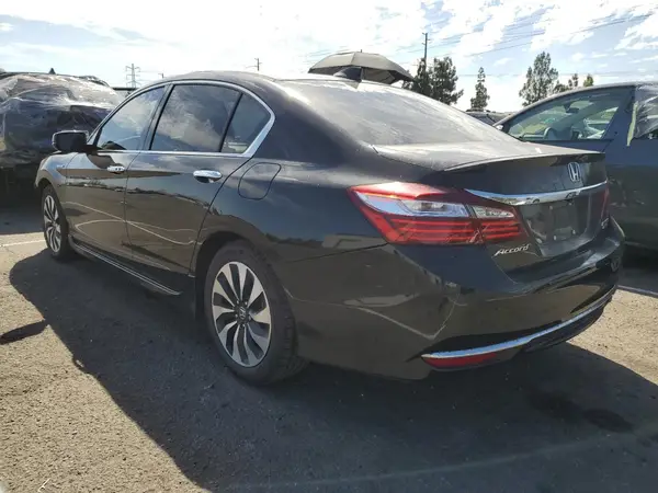 JHMCR6F75HC006573 2017 HONDA ACCORD - Image 2