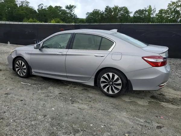 JHMCR6F75HC010686 2017 HONDA ACCORD - Image 2
