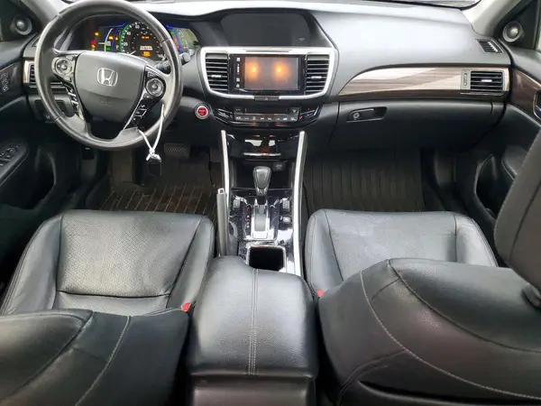 JHMCR6F75HC010686 2017 HONDA ACCORD - Image 8