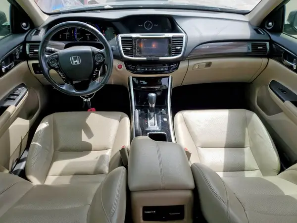 JHMCR6F75HC011014 2017 HONDA ACCORD - Image 8