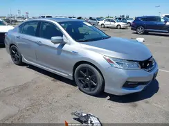 JHMCR6F75HC015077 2017 HONDA ACCORD