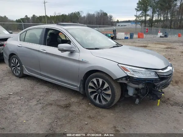 JHMCR6F75HC016374 2017 HONDA ACCORD - Image 1
