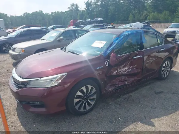 JHMCR6F75HC016651 2017 HONDA ACCORD - Image 2