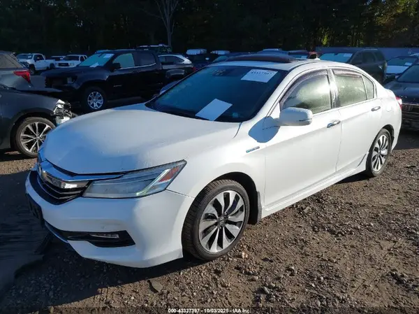 JHMCR6F75HC018593 2017 HONDA ACCORD - Image 2