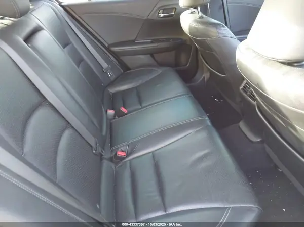 JHMCR6F75HC018593 2017 HONDA ACCORD - Image 8