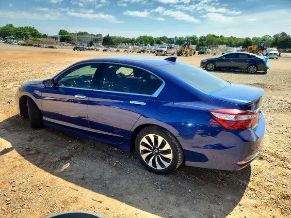 JHMCR6F75HC021039 2017 HONDA ACCORD - Image 2