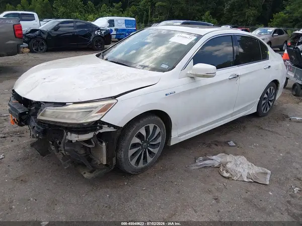 JHMCR6F75HC021140 2017 HONDA ACCORD - Image 2