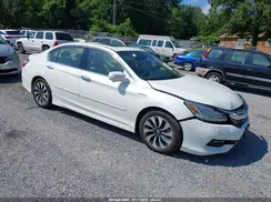 JHMCR6F75HC025141 2017 HONDA ACCORD