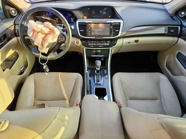 JHMCR6F75HC027889 2017 HONDA ACCORD - Image 8