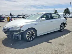 JHMCR6F75HC031845 2017 HONDA ACCORD