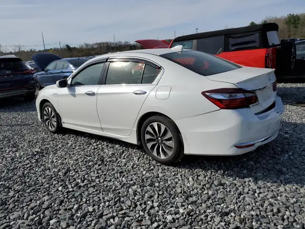 JHMCR6F76HC001771 2017 HONDA ACCORD - Image 2