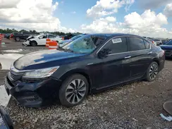 JHMCR6F76HC001804 2017 HONDA ACCORD
