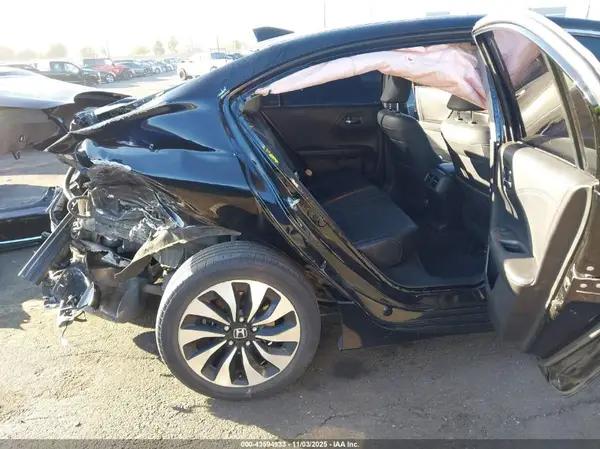 JHMCR6F76HC003035 2017 HONDA ACCORD - Image 8