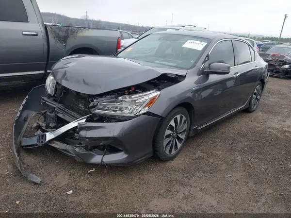 JHMCR6F76HC006209 2017 HONDA ACCORD - Image 2