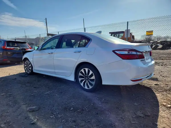 JHMCR6F76HC007151 2017 HONDA ACCORD - Image 2
