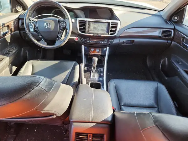 JHMCR6F76HC007151 2017 HONDA ACCORD - Image 8